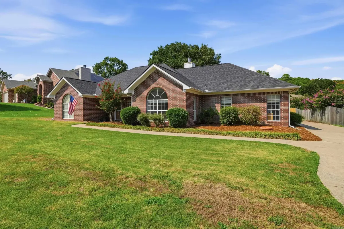 5 Cove Drive, Maumelle, AR 72113 - #1