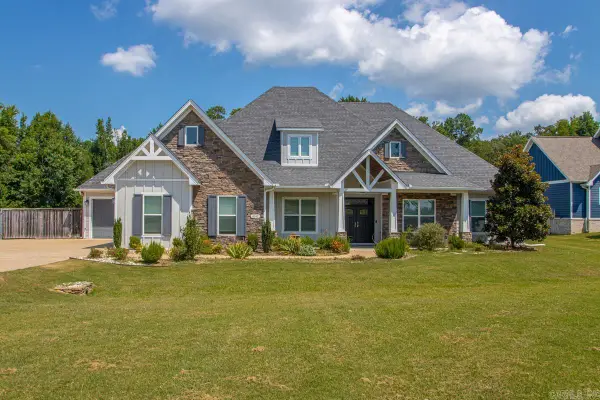 4040 Vineyard Way, Alexander, AR 72002