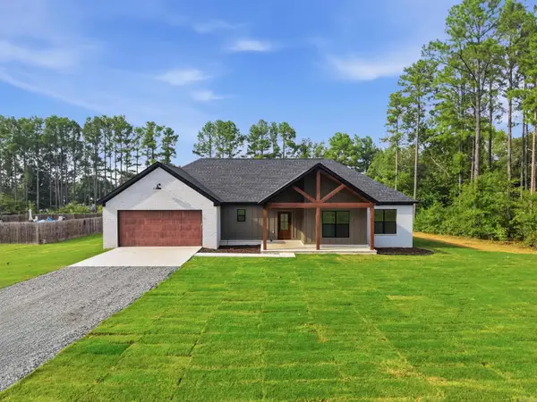 8 Forsythia Lane, Greenbrier, AR 72058
