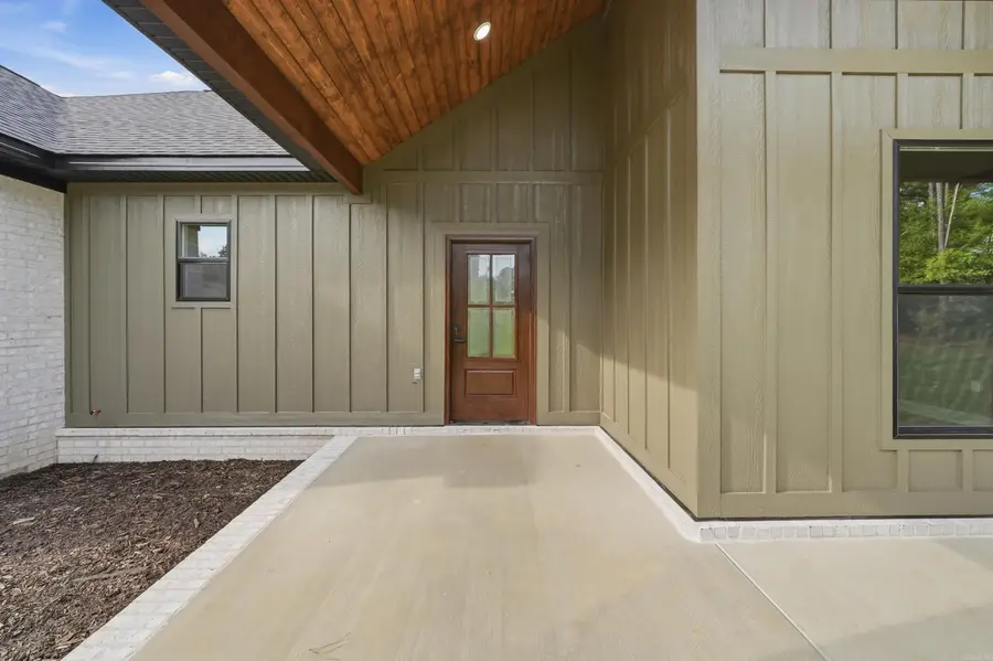8 Forsythia Lane, Greenbrier, AR 72058 - #3