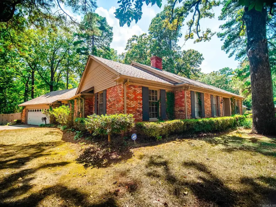 5 Southern Pines Drive, Pine Bluff, AR 71603 - #2