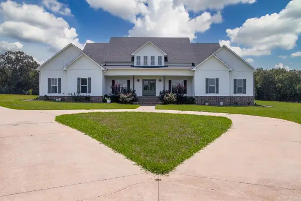18 Brookeview, Greenbrier, AR 72058