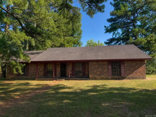 125 Leewood Drive, Arkadelphia, AR 71923