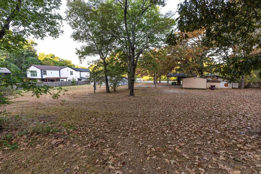 8519 Arch St Pike, Little Rock, AR 72206 - #3
