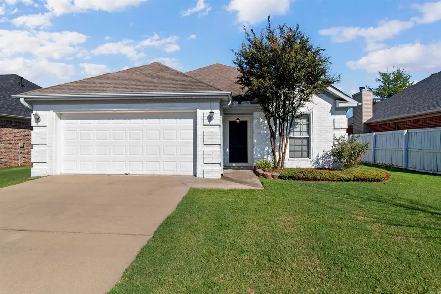 16 Dauphine Pl, Maumelle, AR 72113 - #2