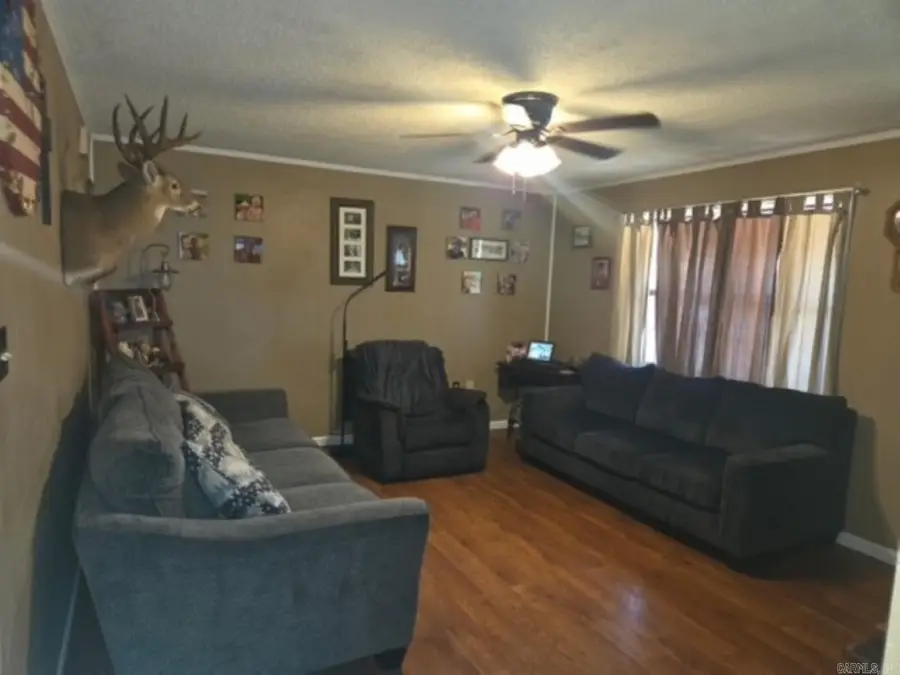 21 Roberts Road, Greenbrier, AR 72058 - #2