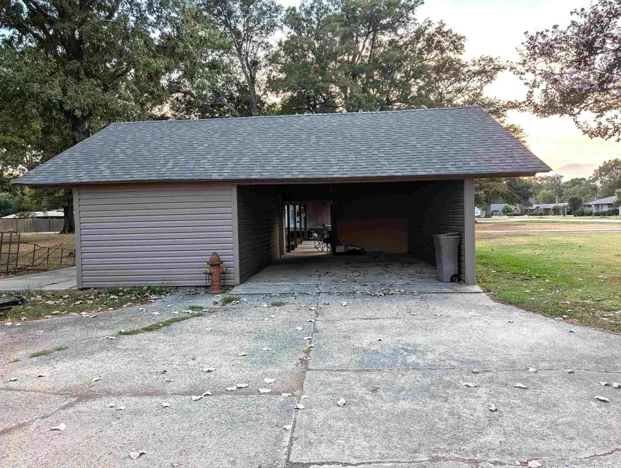 12 Fairview Drive, McGehee, AR 71654 - #2