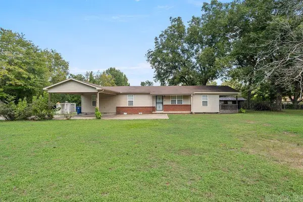1102 N Lincoln Street, Cabot, AR 72023