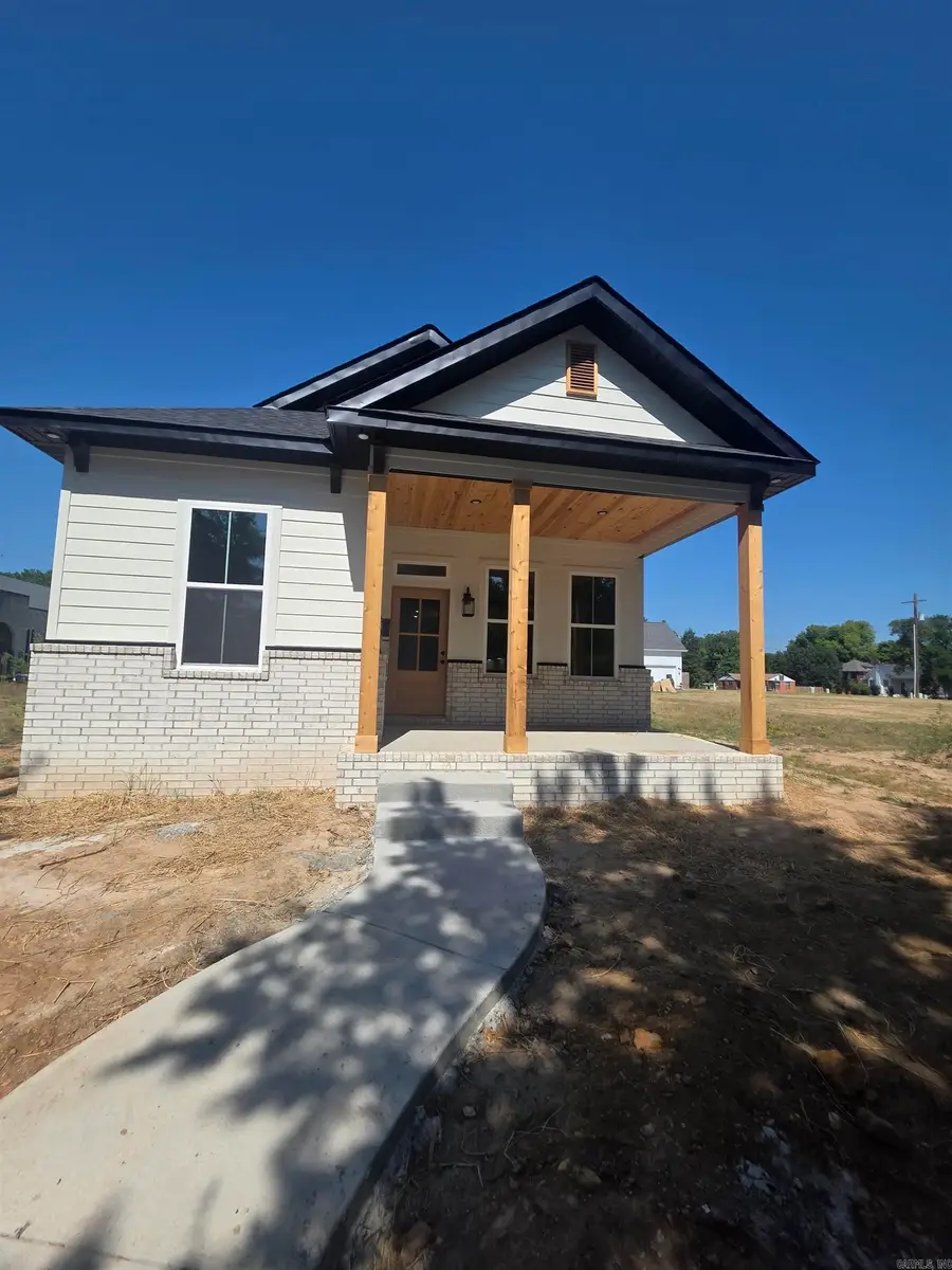 1518 S Arch Street, Little Rock, AR 72202 - #2