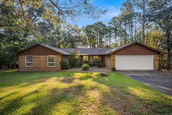 35 Harbor Hill Road, Heber Springs, AR 72543