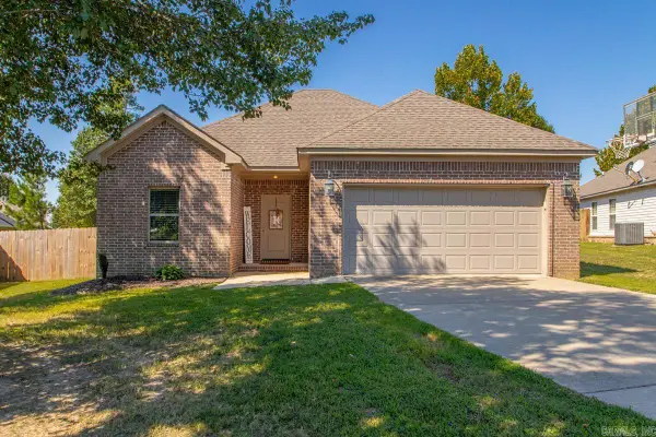 1413 Pleasant Poplar Cove, Benton, AR 72015