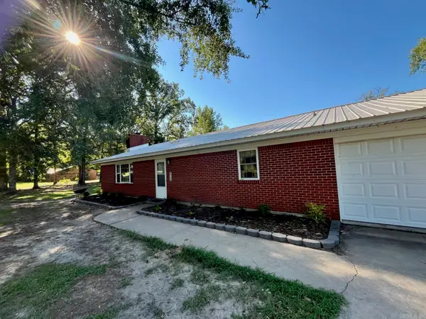 612 Tracy Road, White Hall, AR 71602