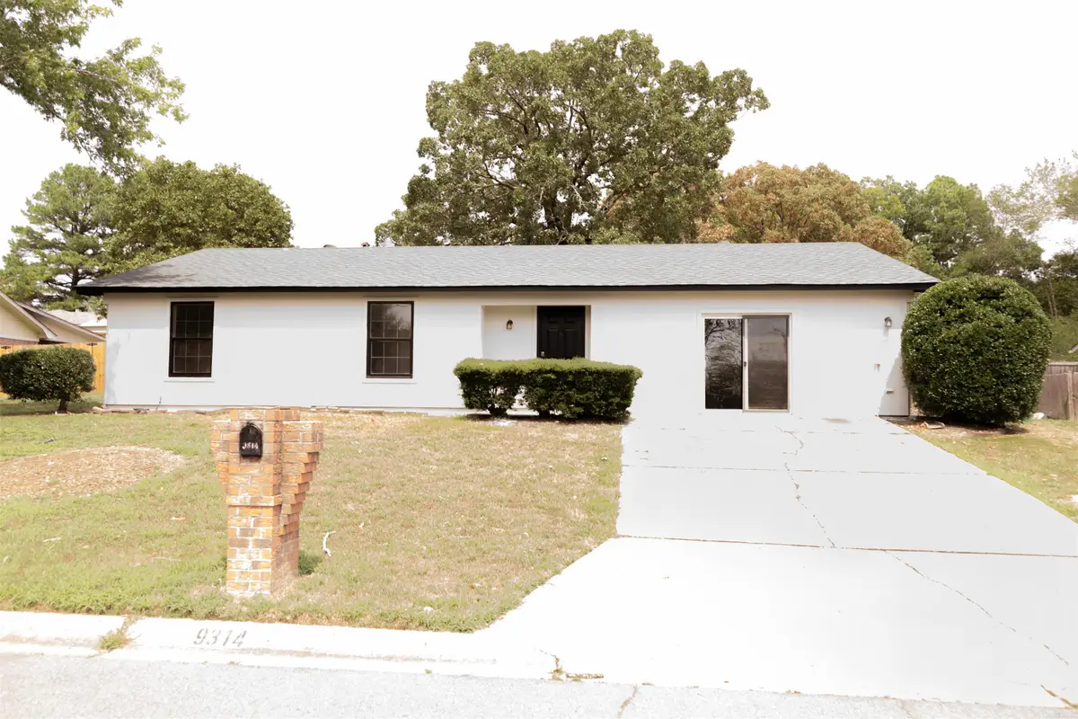 9314 Timber Valley Rd, Little Rock, AR 72204 - #1