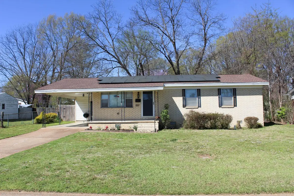 807 S Spring, Searcy, AR 72143 - #1