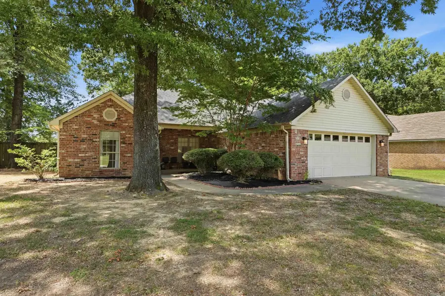 431 Bernard Drive, Conway, AR 72032 - #2