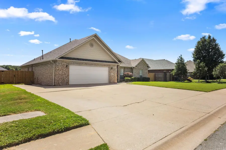 48 Lakeland Drive, Cabot, AR 72023 - #2