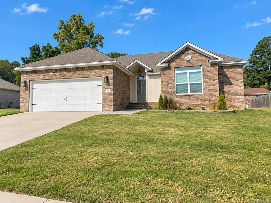 316 Promenade Cir, Russellville, AR 72801 - #2