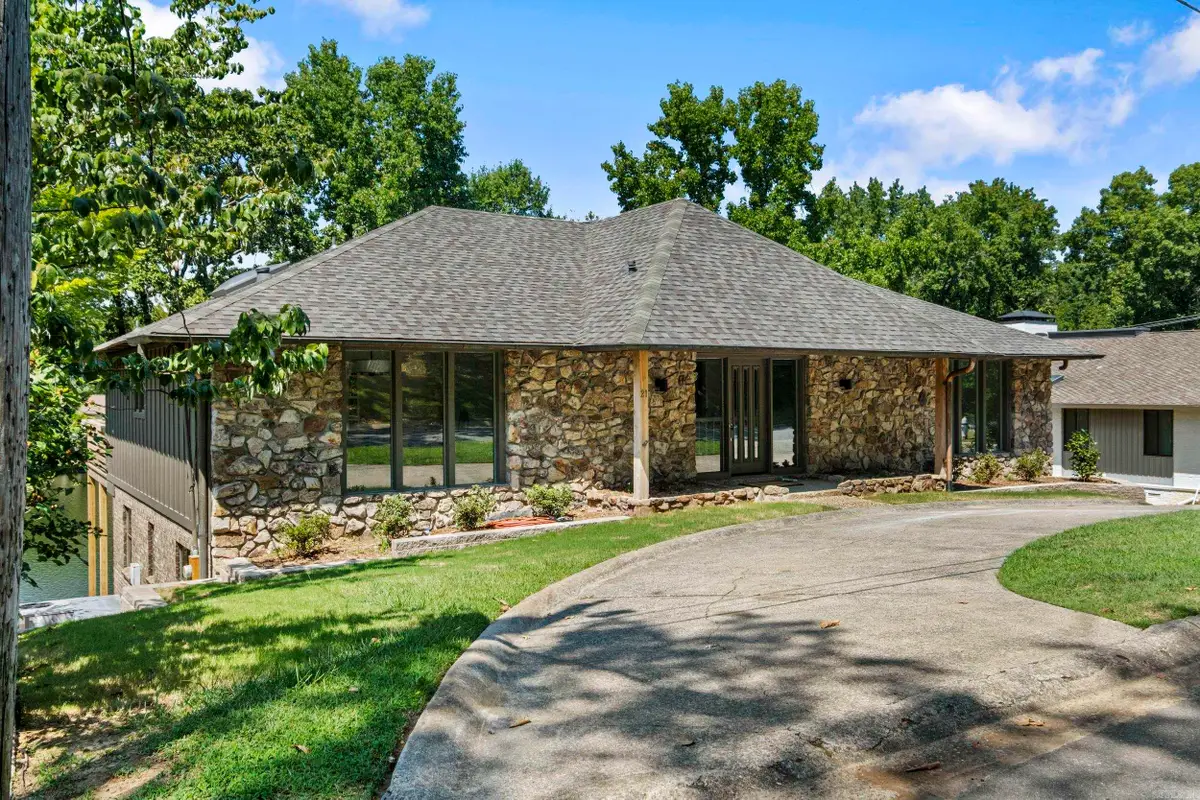 21 E Lake Drive, North Little Rock, AR 72116 - #1
