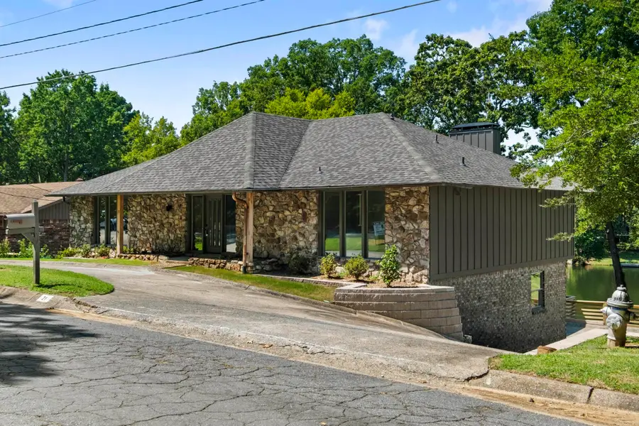 21 E Lake Drive, North Little Rock, AR 72116 - #3