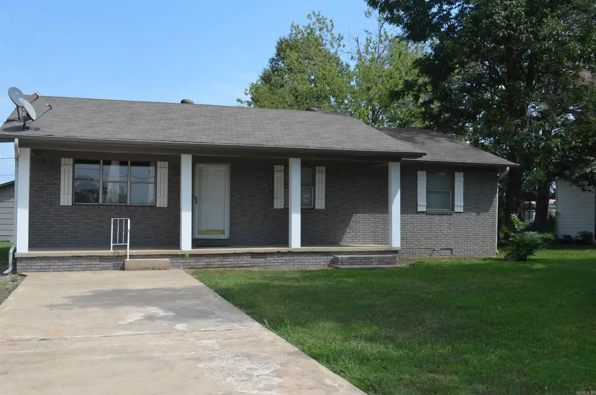 211 S Polk Street, Cabot, AR 72023 - #1