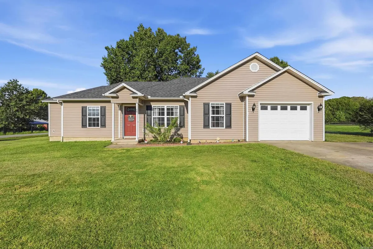 15 Griffin St, Ward, AR 72176 - #1