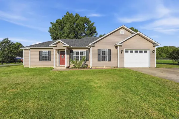 15 Griffin St, Ward, AR 72176