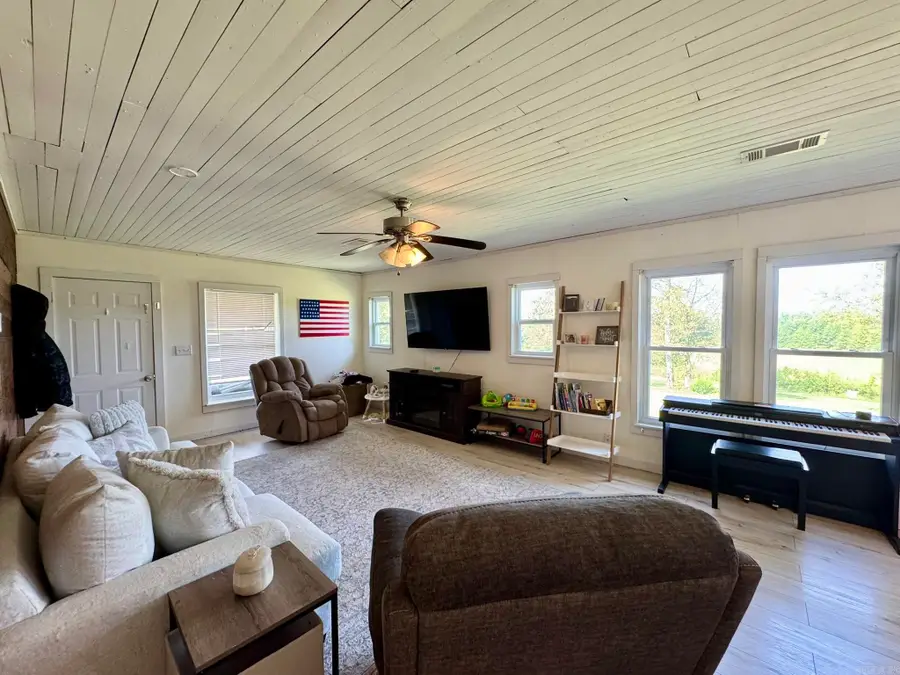 9400 Sr 27, Hector, AR 72843 - #3