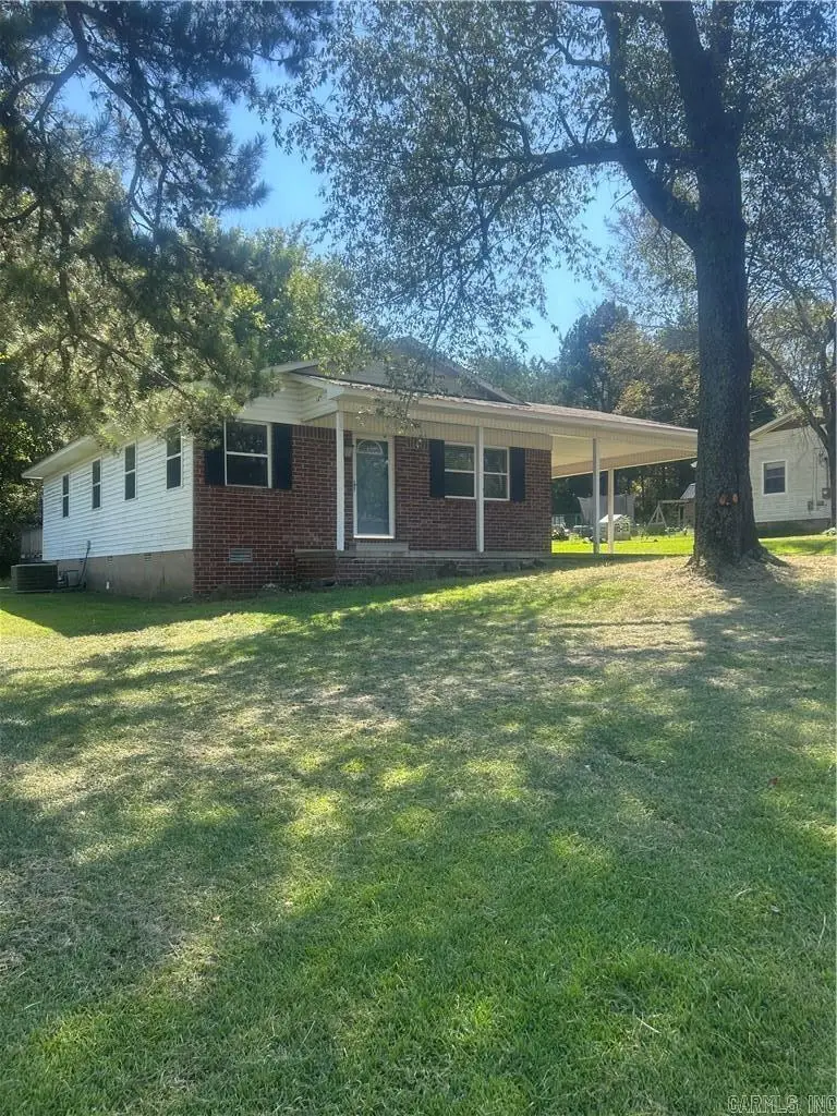 2808 N Greenwich Ave, Russellville, AR 72802 - #1