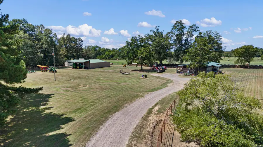 8 Givens Lane, Morrilton, AR 72110 - #2