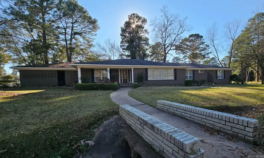 1107 Lawton, Magnolia, AR 71753 - #2