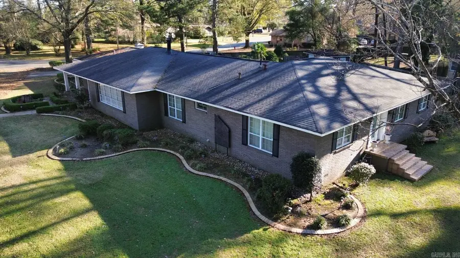 1107 Lawton, Magnolia, AR 71753 - #3