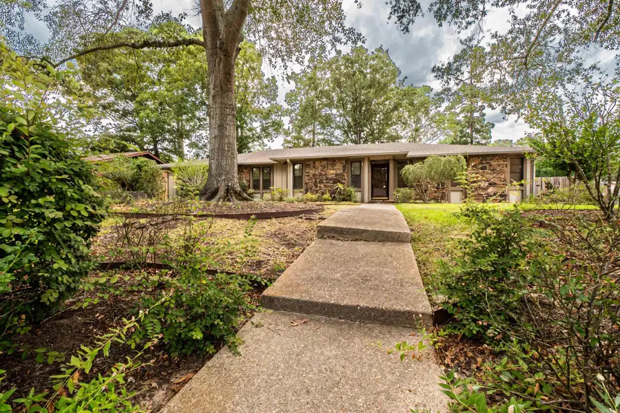 2312 W Elm St, El Dorado, AR 71730 - #2