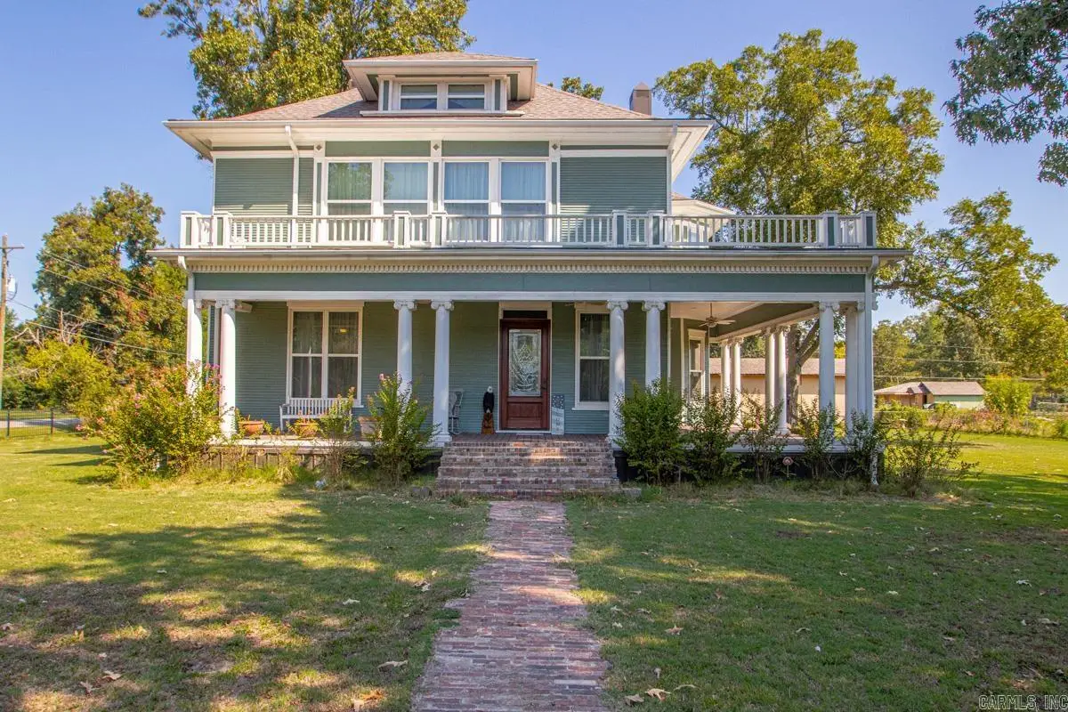 206 E Cherry, Lonoke, AR 72086 - #1
