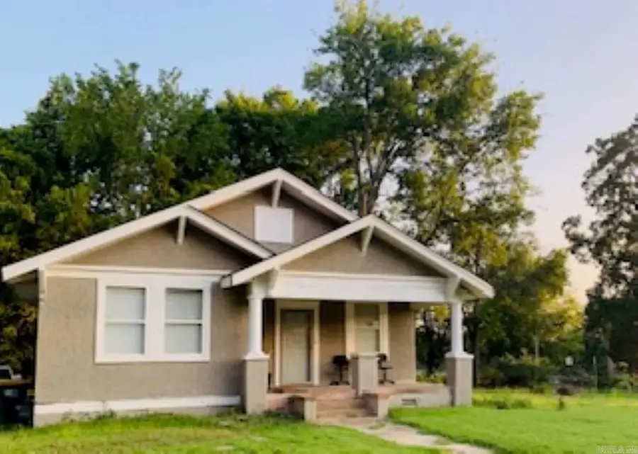 3817 W 10th St Street, Little Rock, AR 72204 - #3