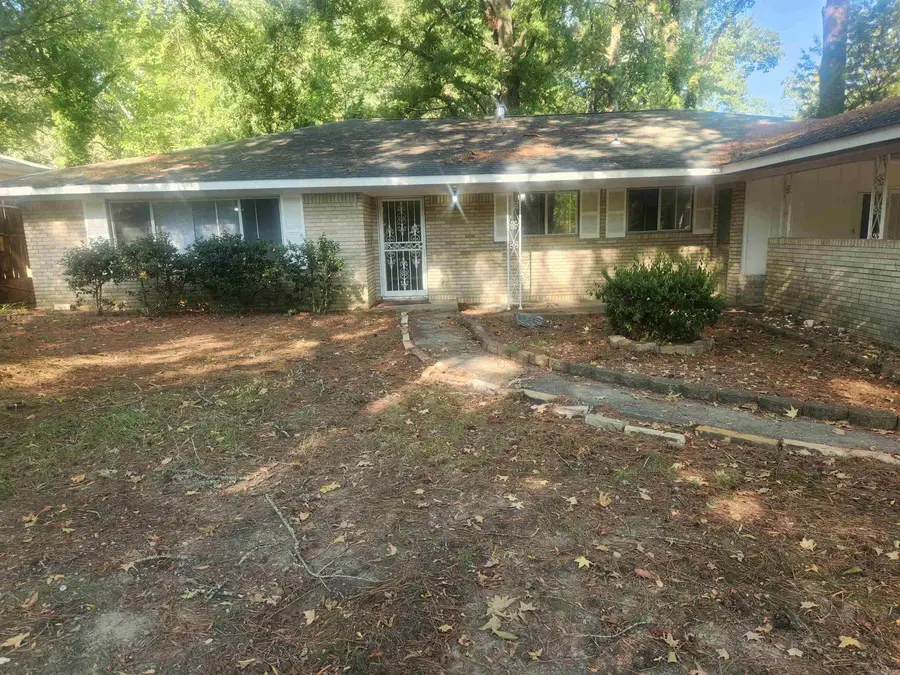 5006 Manor Avenue, Little Rock, AR 72204 - #2