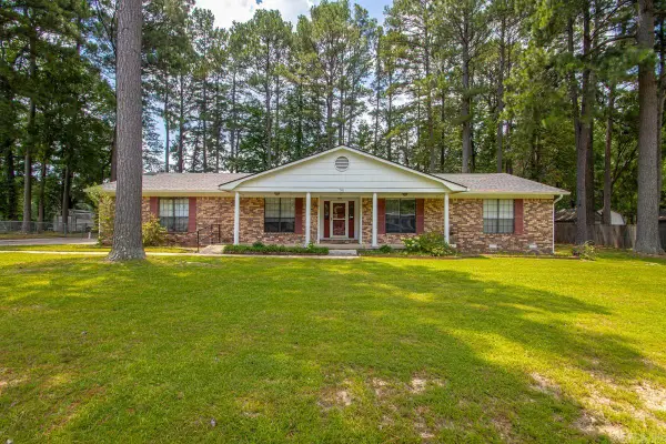 Address Withheld By Seller, Bryant, AR 72022