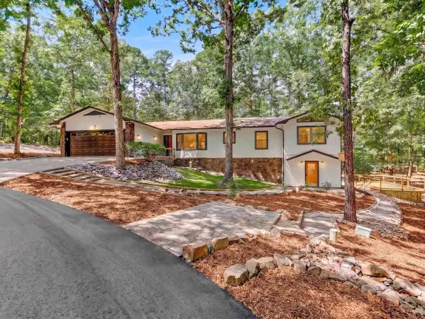 4 Silleda Lane, Hot Springs Village, AR 71909