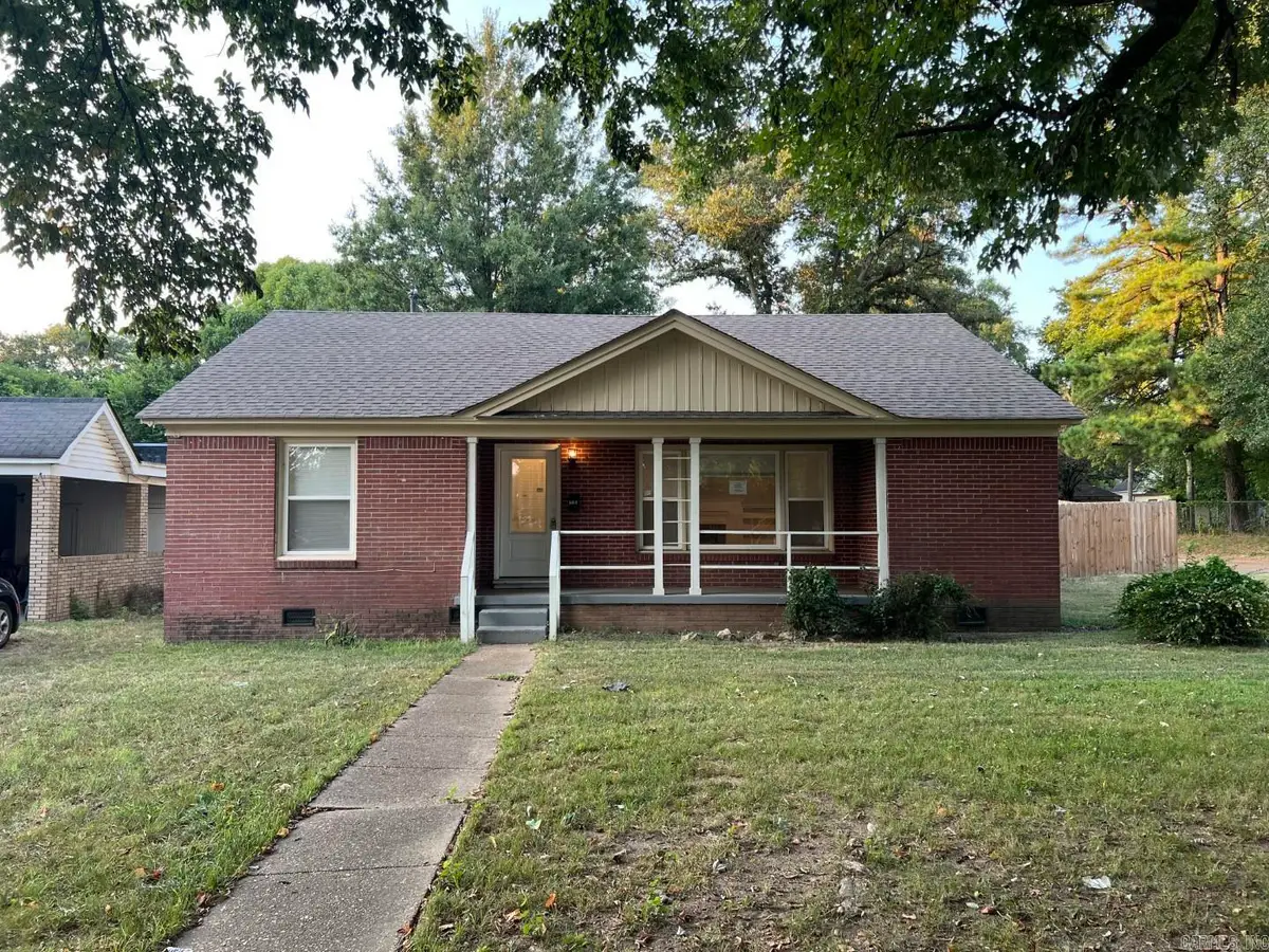 725 Holden Avenue, Newport, AR 72112 - #1