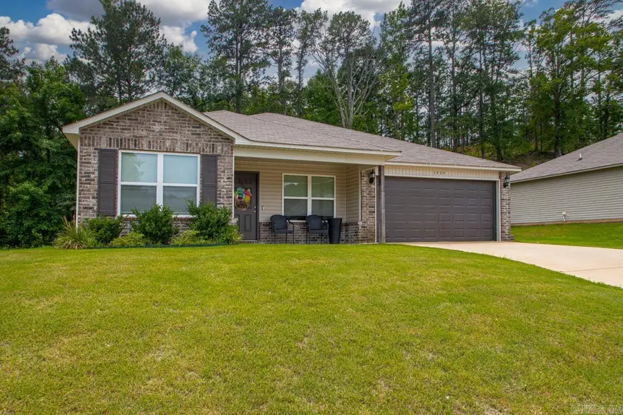 1939 Auburn Hills Drive, Benton, AR 72015 - #2