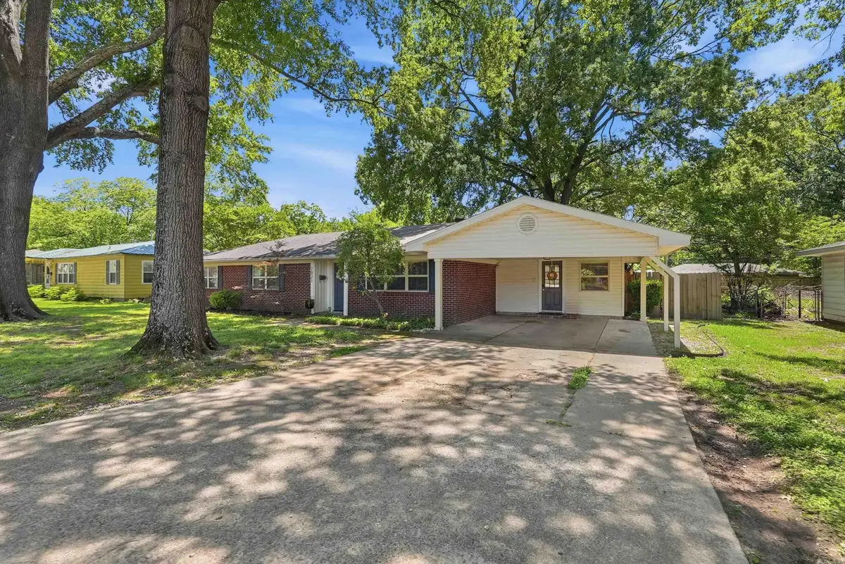 2021 Arkansas Avenue, Conway, AR 72034 - #1