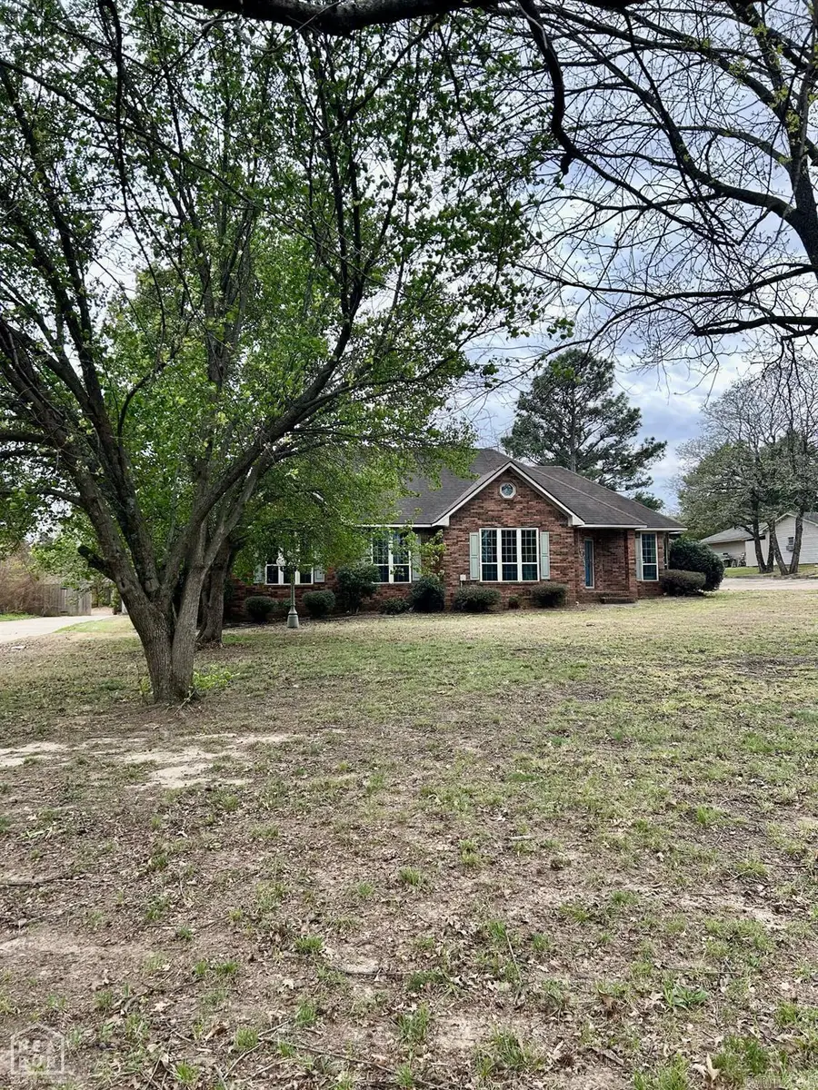 5227 Harrisburg Road, Jonesboro, AR 72404 - #3