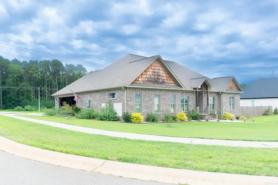 308 Oak Tree South, Sheridan, AR 72150 - #2