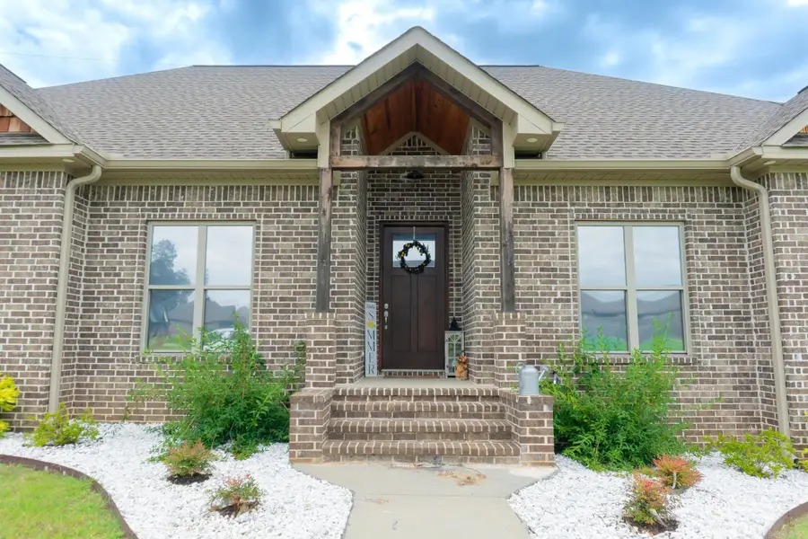 308 Oak Tree South, Sheridan, AR 72150 - #3