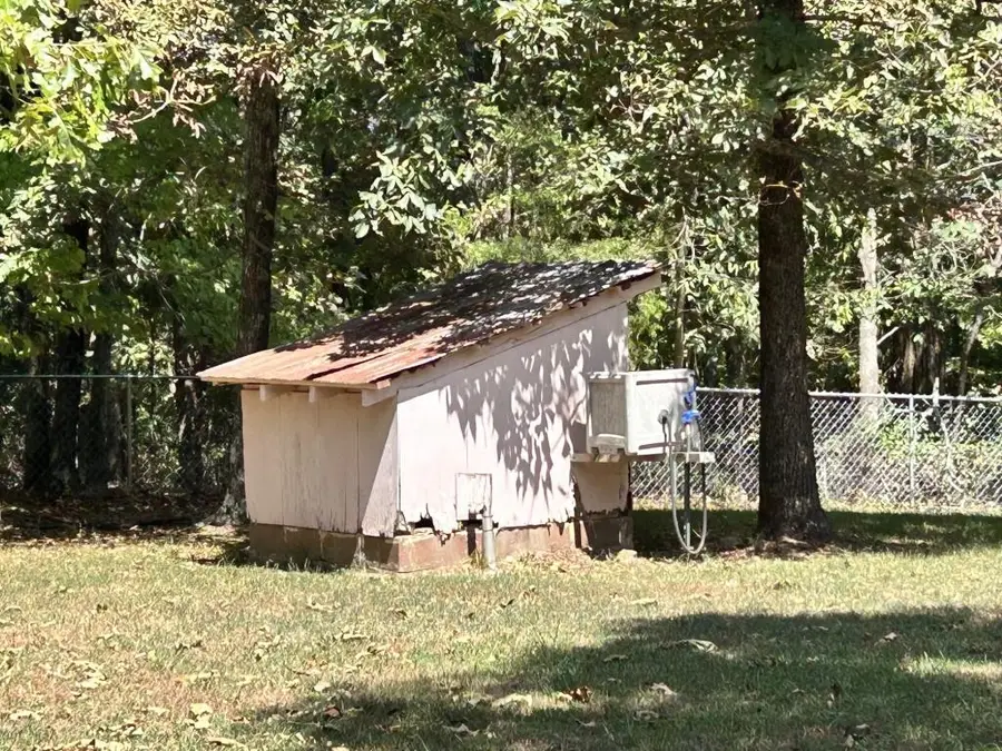 2631 Hub Willis Road, Mountain View, AR 72560 - #3