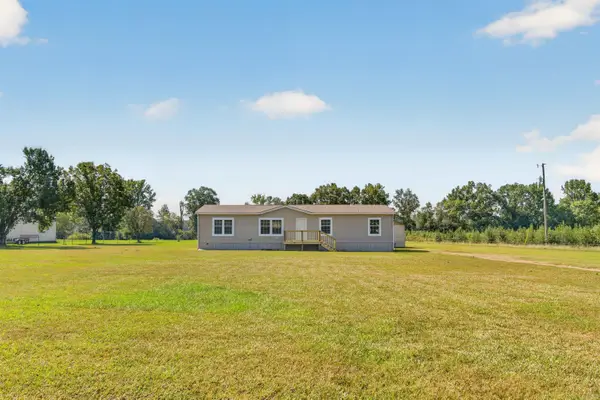 114 Apple Blossom Ln, Beebe, AR 72012