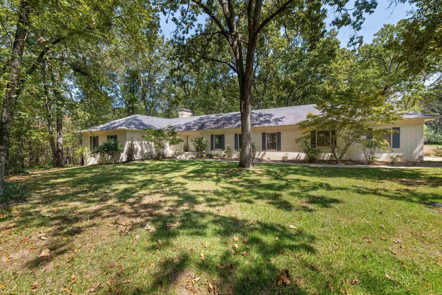 1104 Wildwood Ln., Heber Springs, AR 72543 - #3