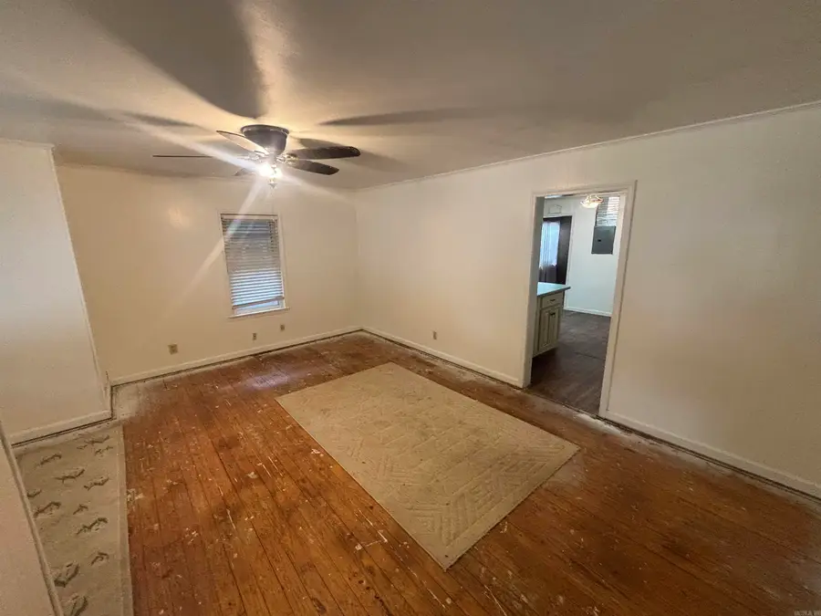 317 W Main Street, Steele, MO 63877 - #3