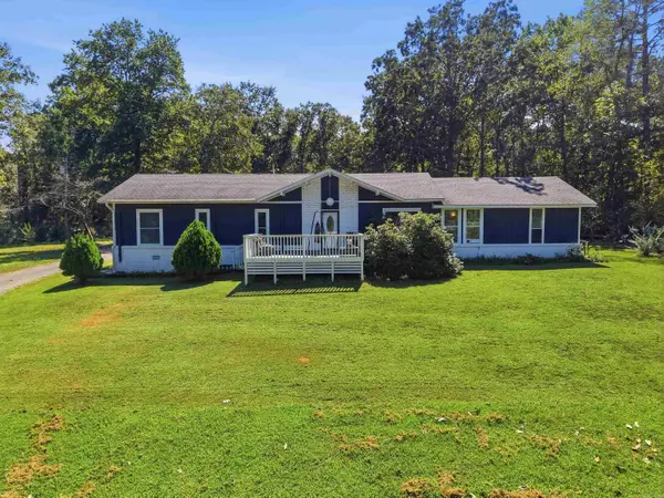 195 Lynch Drive, Clinton, AR 72031