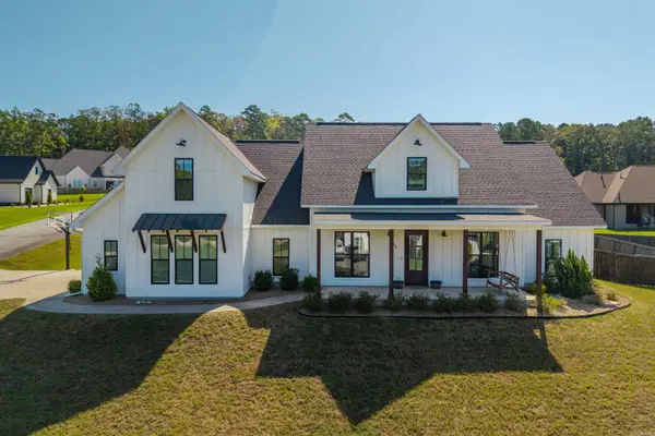 864 Belle Grove Loop, Benton, AR 72019