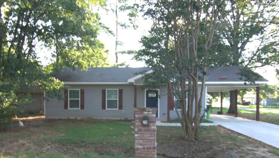 219 Washington Street, Lonoke, AR 72086 - #3